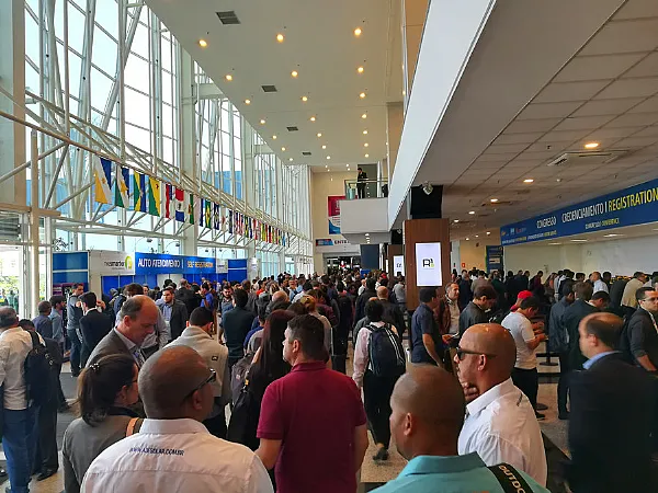 Los inversores solares Kstar despertaron la atención en Intersolar South America